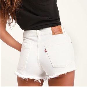 Levi’s High Rise White Cut Off Distressed Jean Short 24